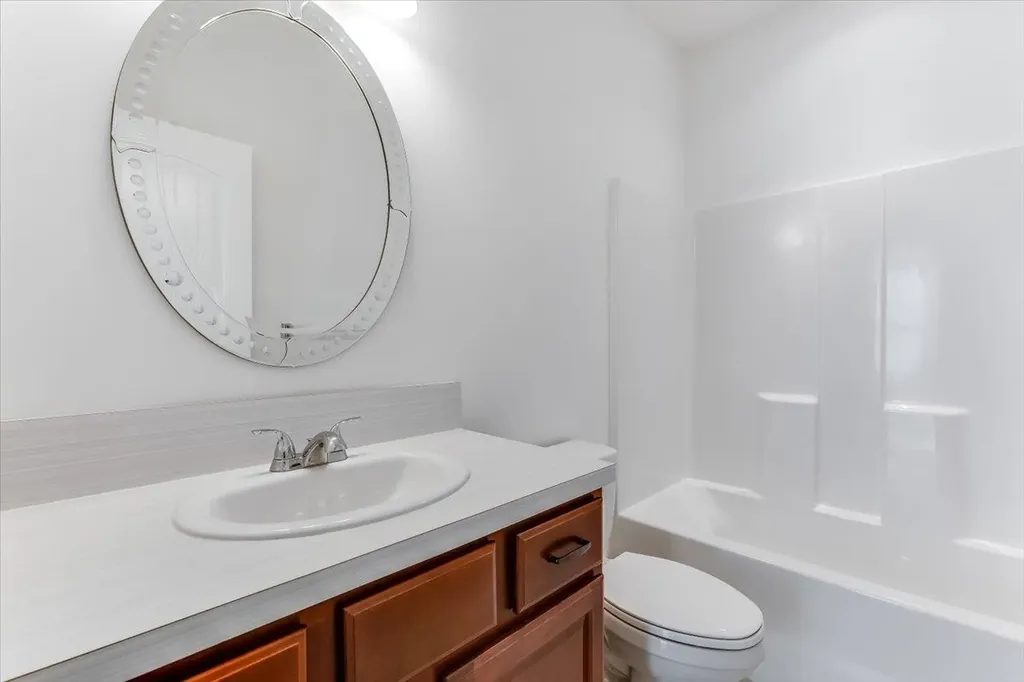 1004 E Cross Creek Place Derby KS 67037