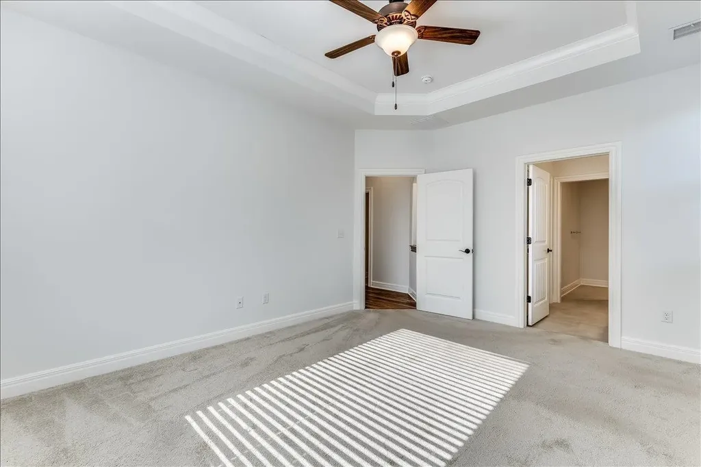1004 E Cross Creek Place Derby KS 67037