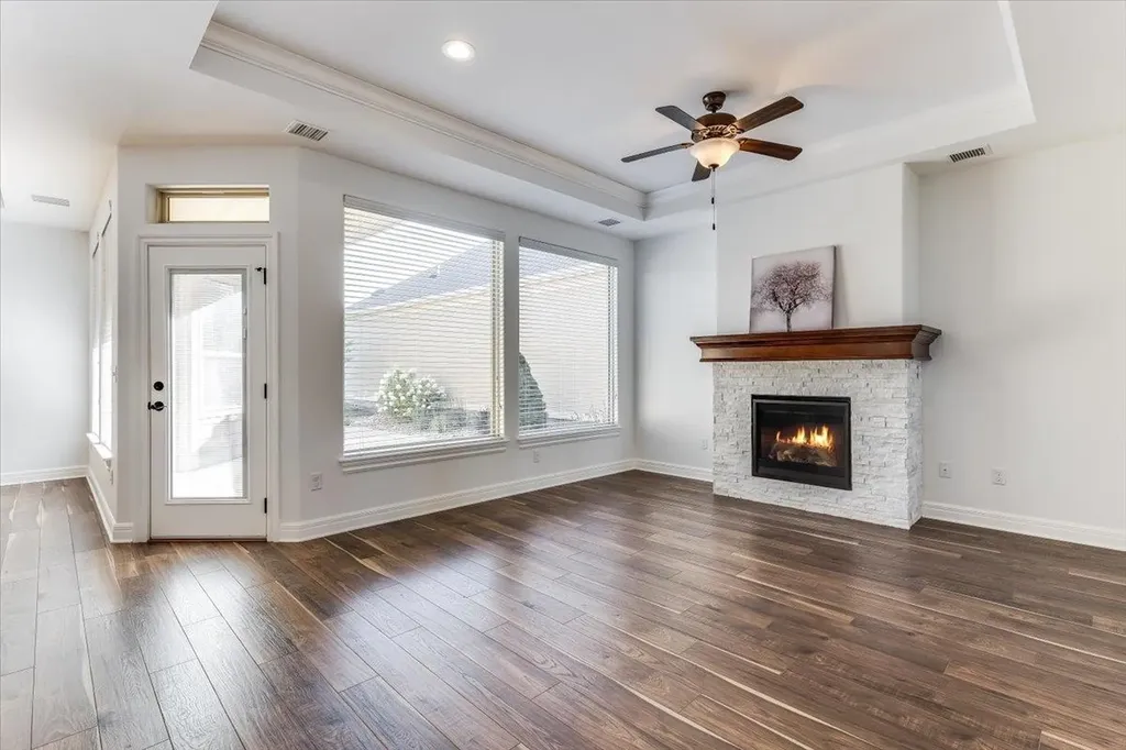 1004 E Cross Creek Place Derby KS 67037