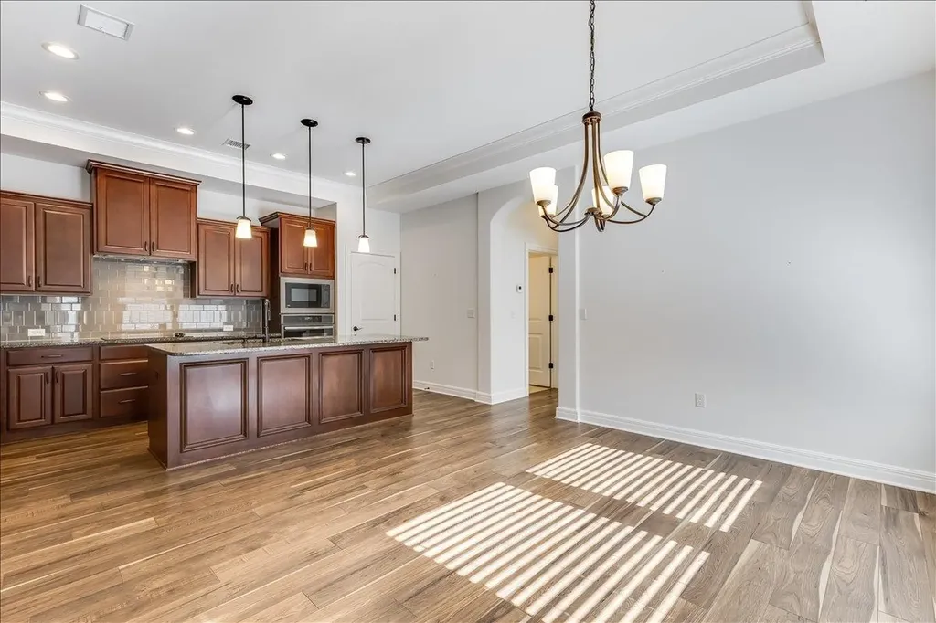 1004 E Cross Creek Place Derby KS 67037