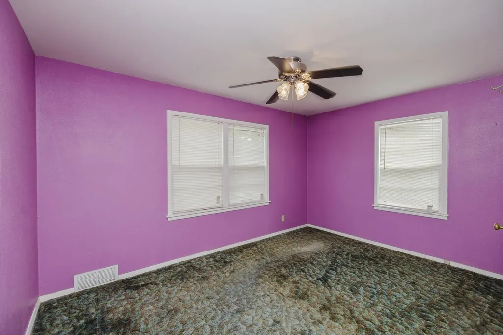 1753 E Marion Wichita KS 67216