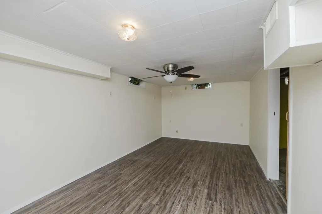 1753 E Marion Wichita KS 67216
