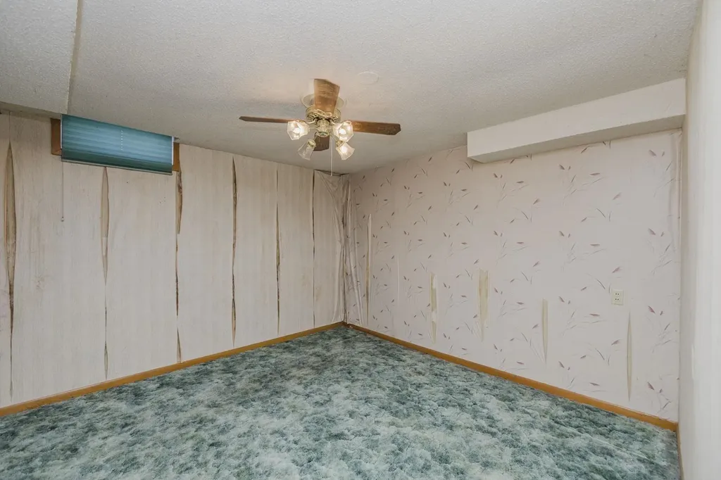 1753 E Marion Wichita KS 67216