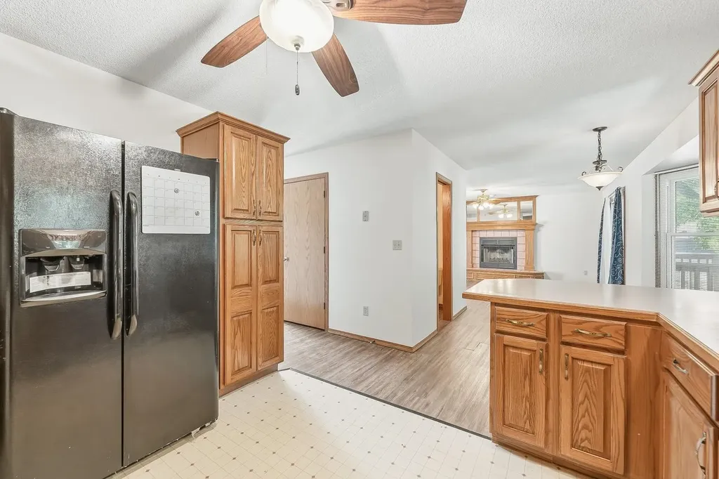 4479 N Edgemoor Court Bel Aire KS 67220