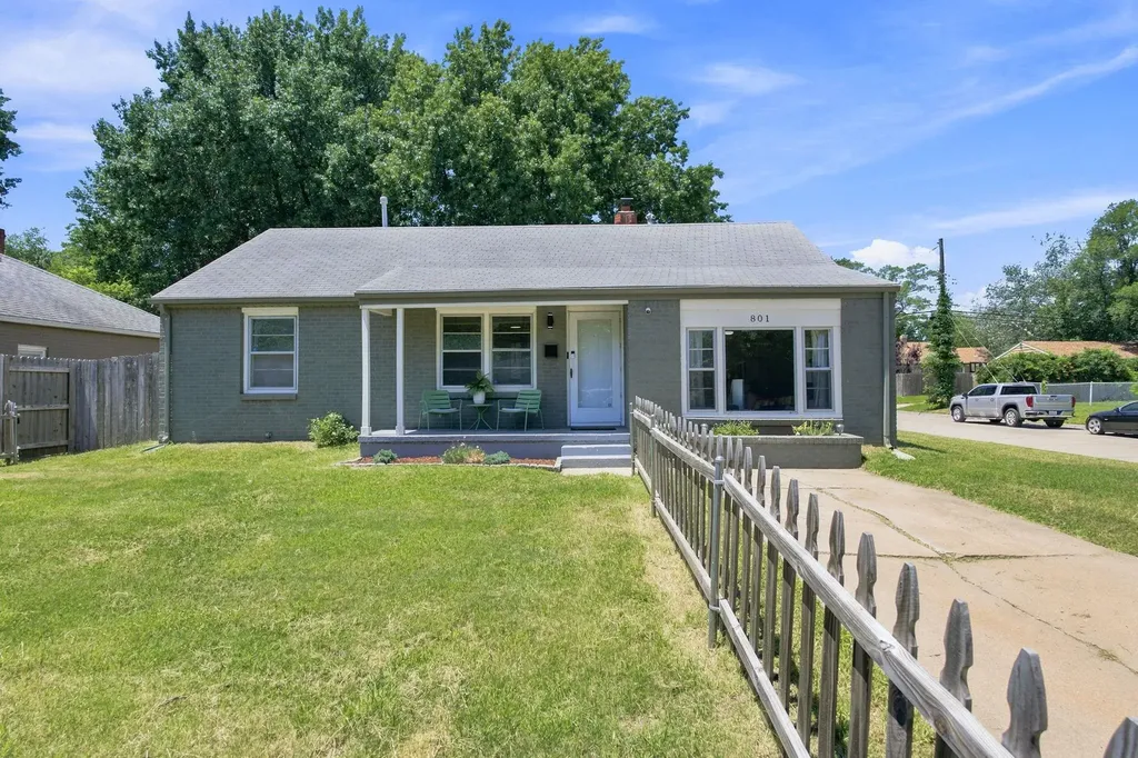 801 S Lightner Wichita KS 67218