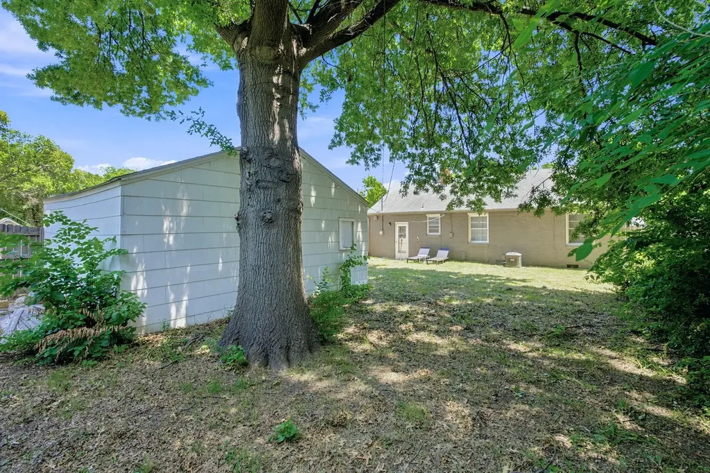 801 S Lightner Wichita KS 67218