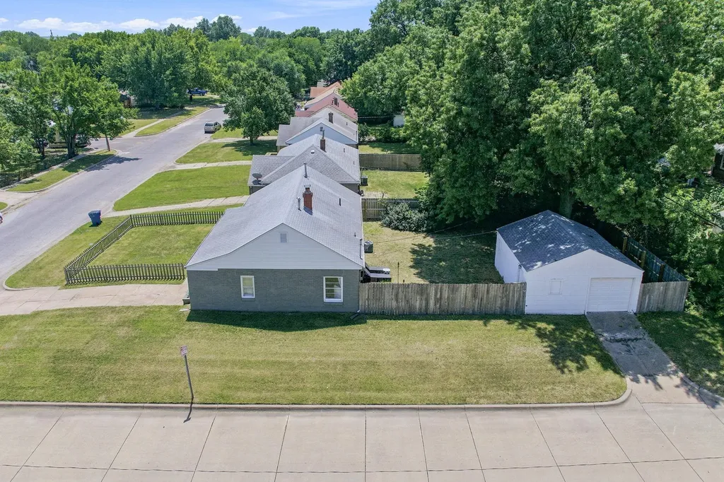 801 S Lightner Wichita KS 67218