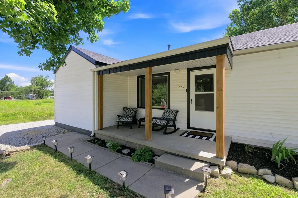 332 N Florence Wichita KS 67212