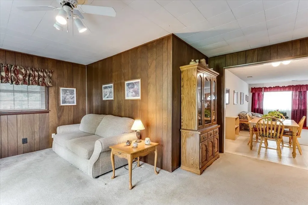3415 S Bonn Wichita KS 67217