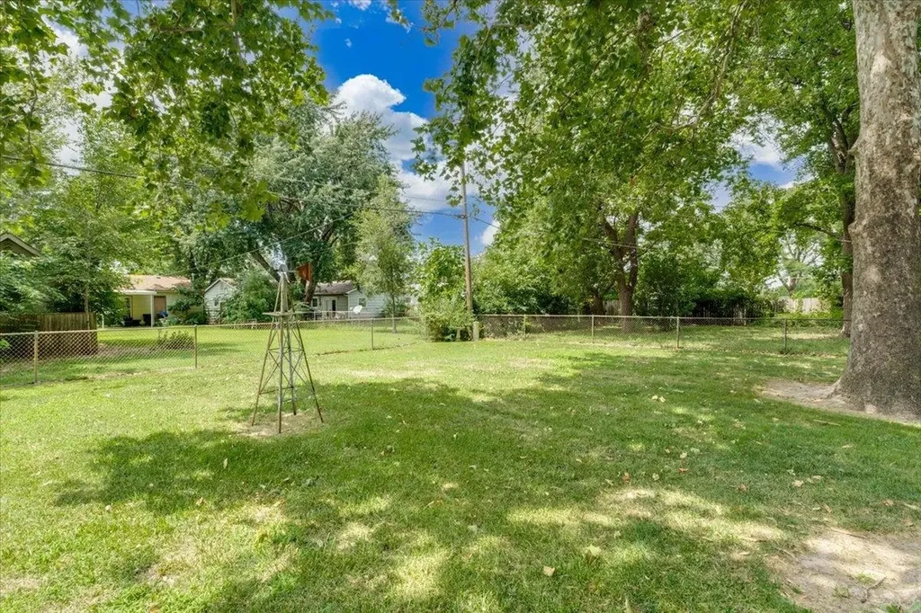 3415 S Bonn Wichita KS 67217