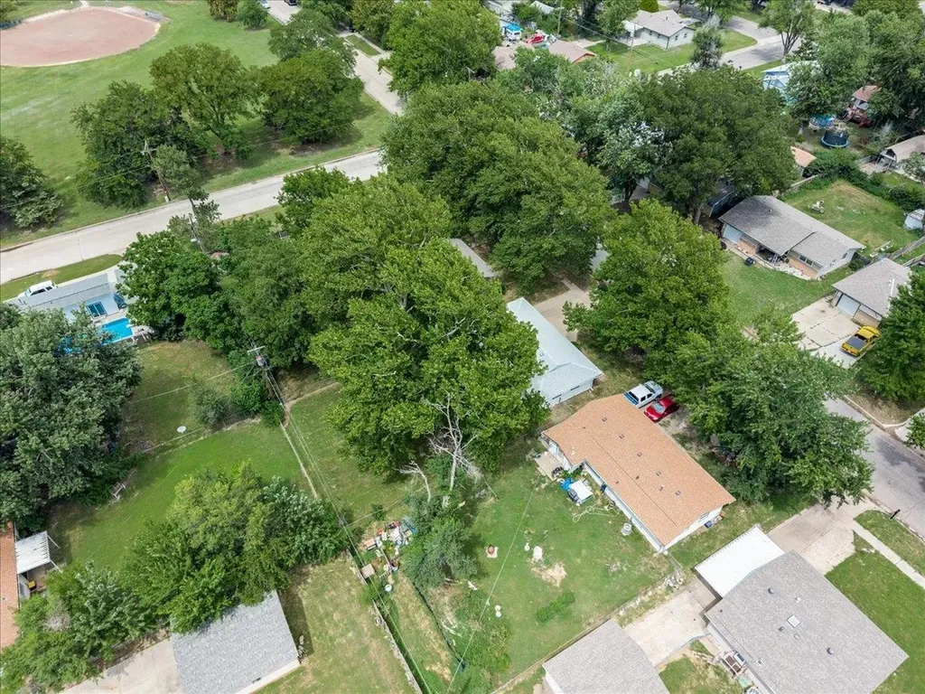 3415 S Bonn Wichita KS 67217
