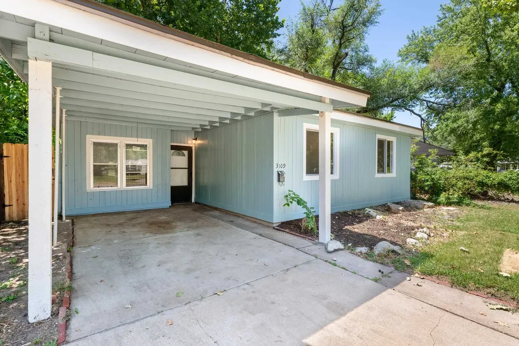 3109 S Alpine Avenue Wichita KS 67216