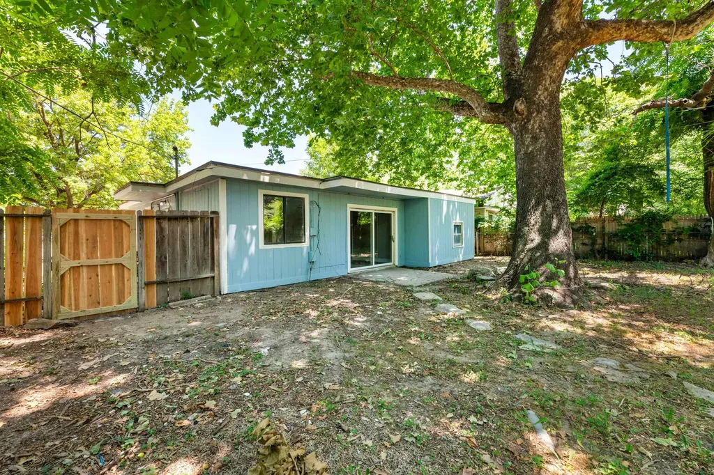 3109 S Alpine Avenue Wichita KS 67216