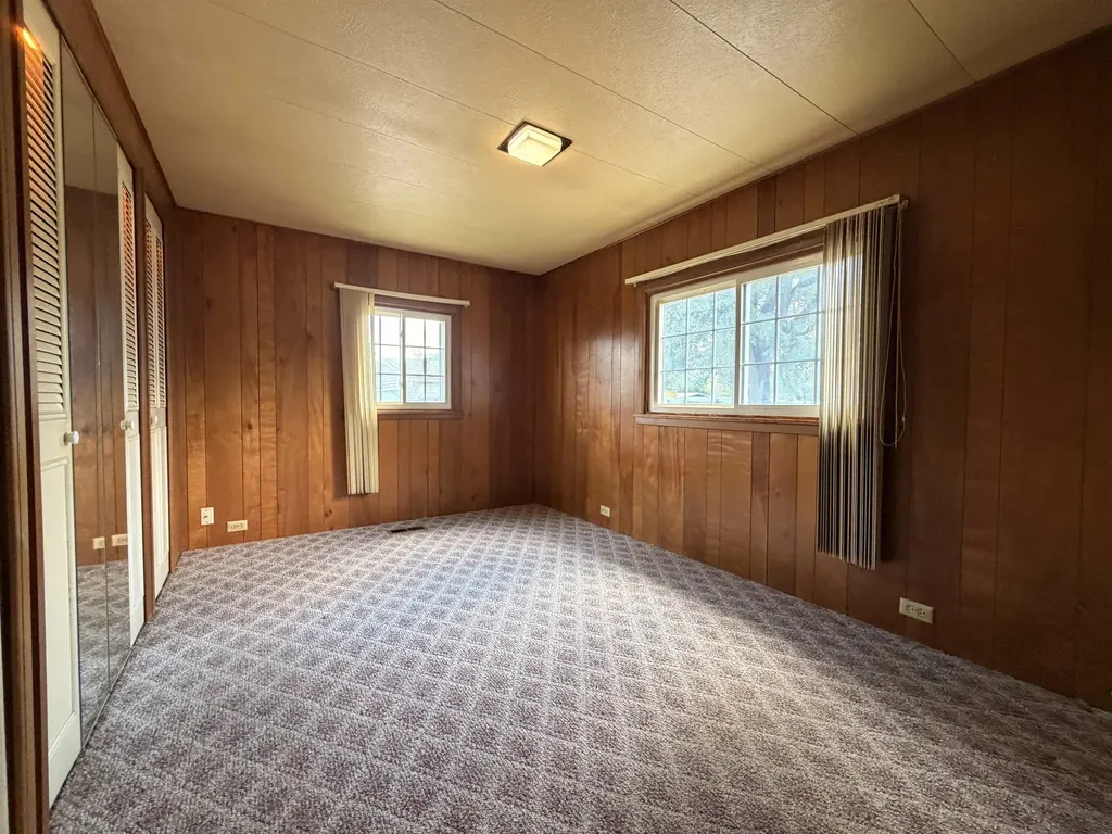 739 W 55th Wichita KS 67217