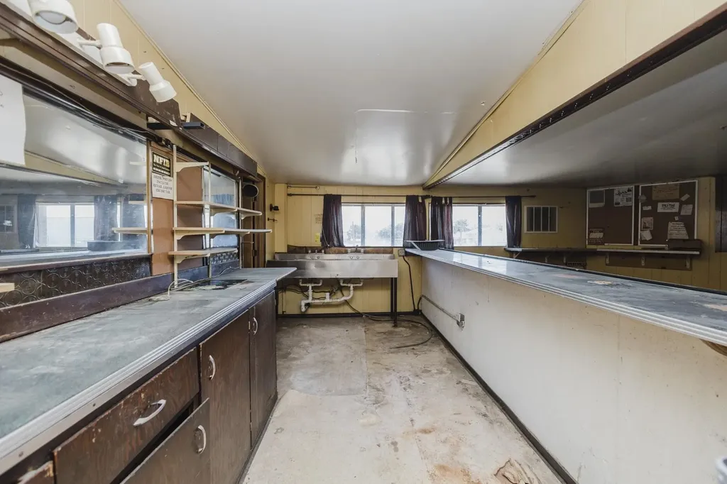 1610 W 6th El Dorado KS 67042