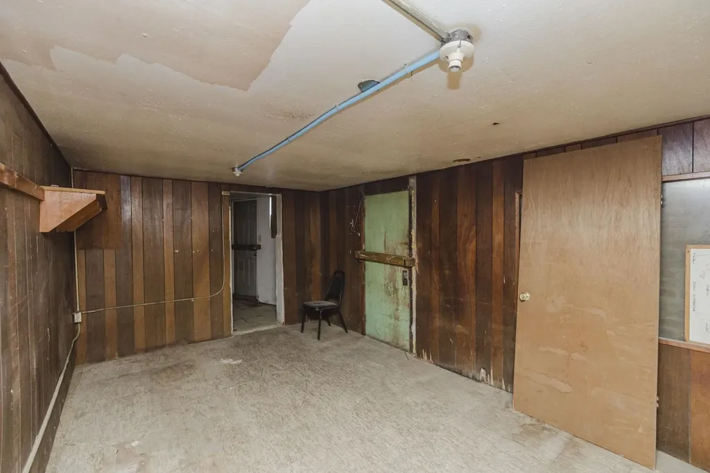 1610 W 6th El Dorado KS 67042