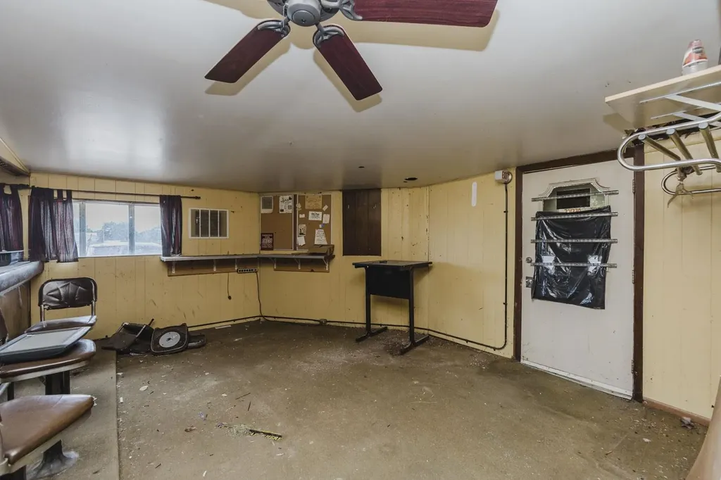 1610 W 6th El Dorado KS 67042