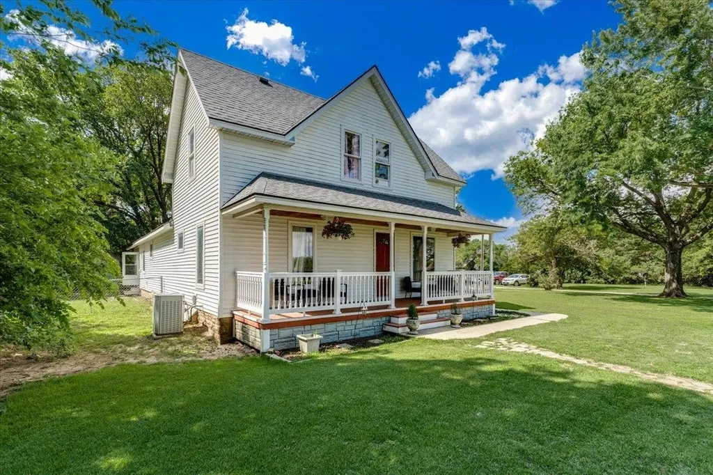 10809 W 95th Street S Clearwater KS 67026