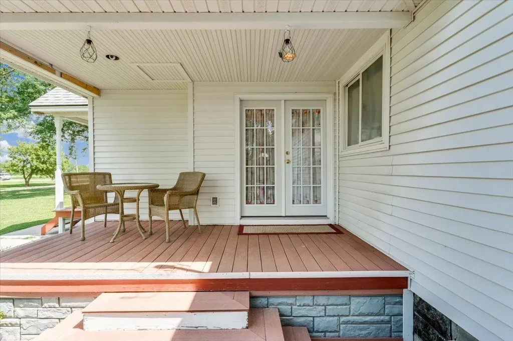 10809 W 95th Street S Clearwater KS 67026