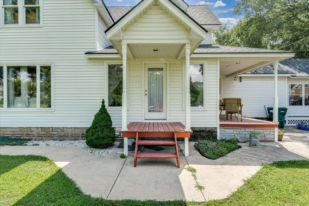 10809 W 95th Street S Clearwater KS 67026