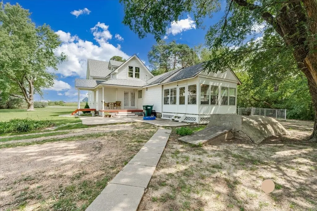 10809 W 95th Street S Clearwater KS 67026