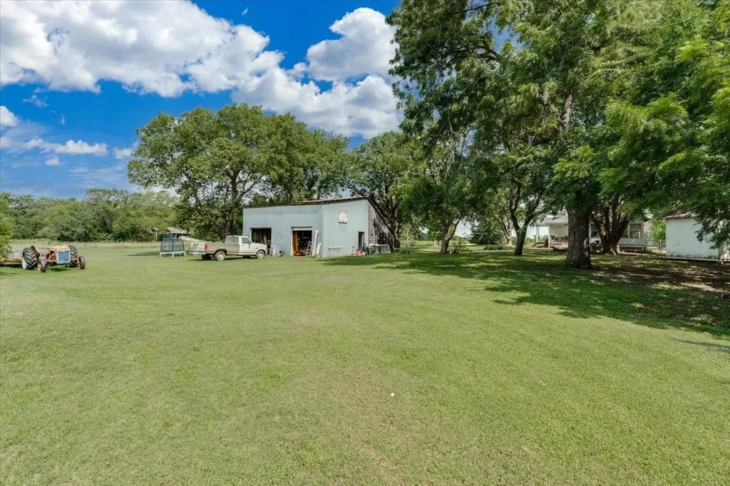 10809 W 95th Street S Clearwater KS 67026