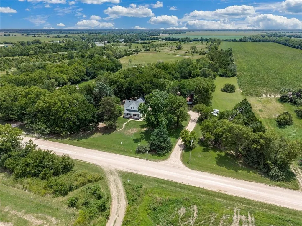 10809 W 95th Street S Clearwater KS 67026