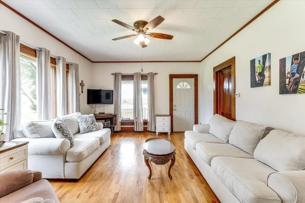 10809 W 95th Street S Clearwater KS 67026