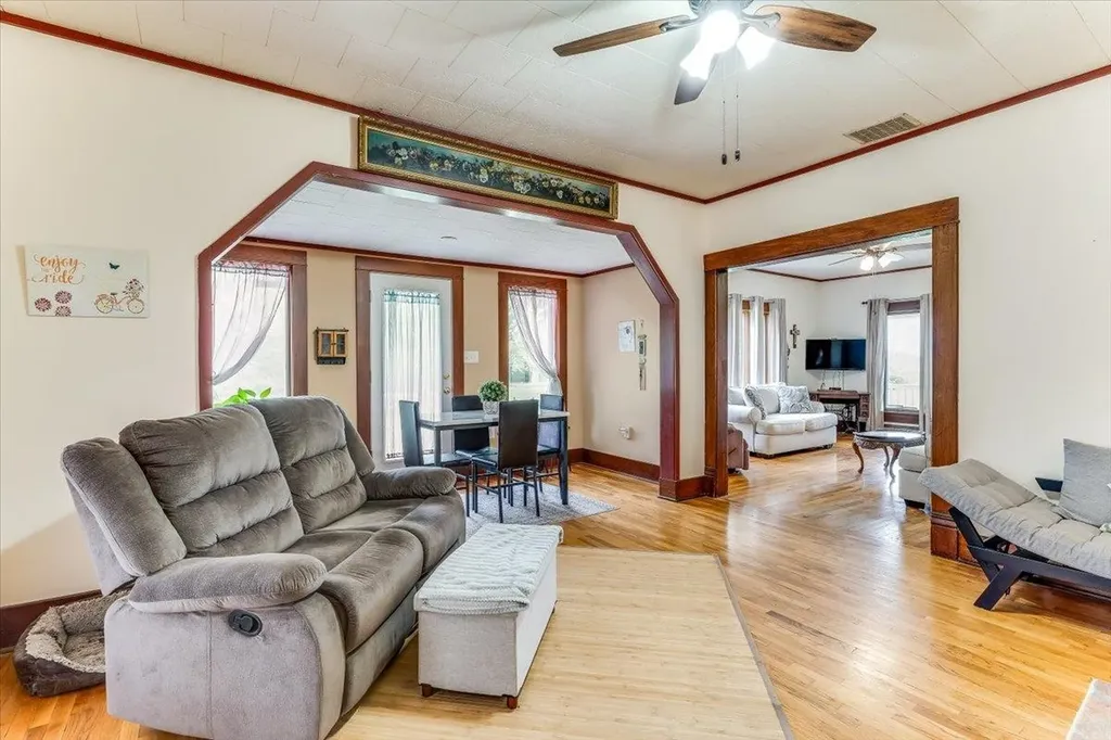 10809 W 95th Street S Clearwater KS 67026
