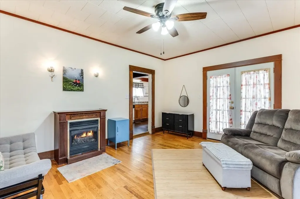 10809 W 95th Street S Clearwater KS 67026
