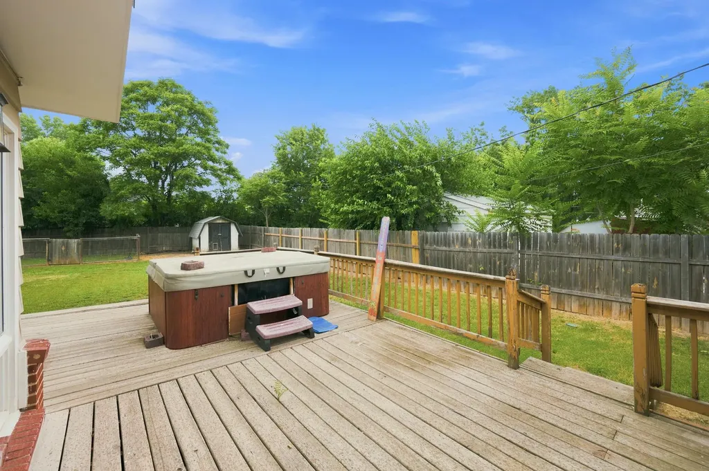 520 W Blake Street Wichita KS 67213
