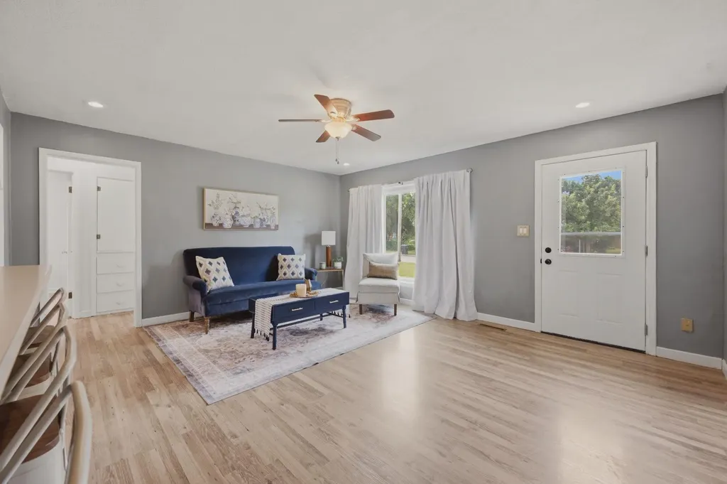 520 W Blake Street Wichita KS 67213