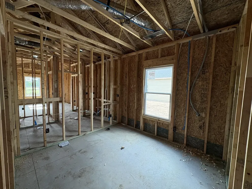 5651 Plumthicket Street Bel Aire KS 67226