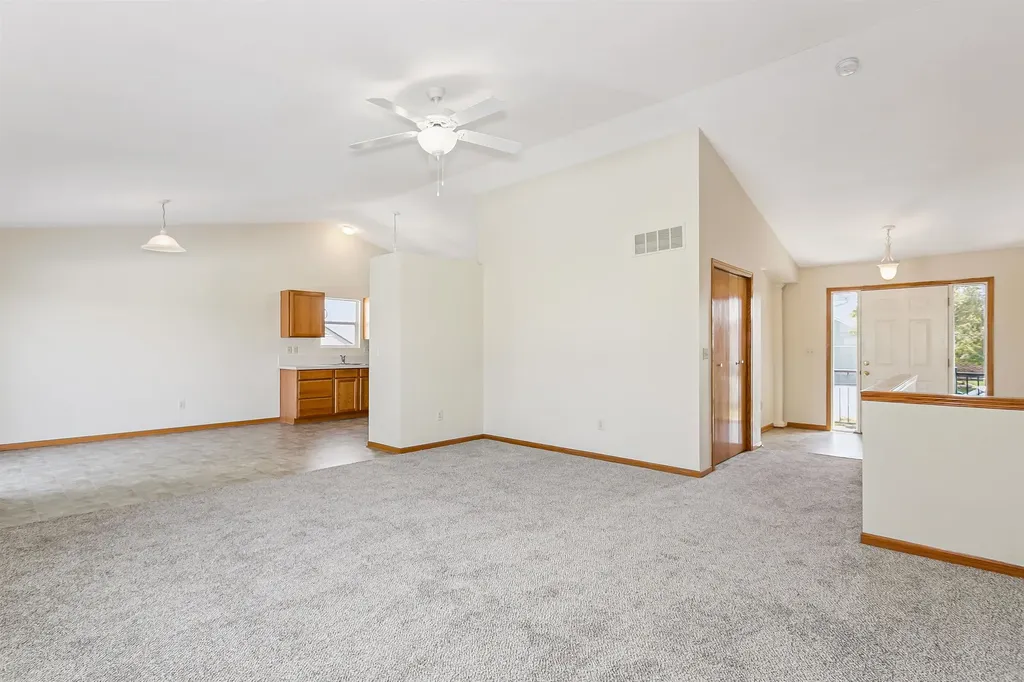10621 E Fawn Grove Street Wichita KS 67201