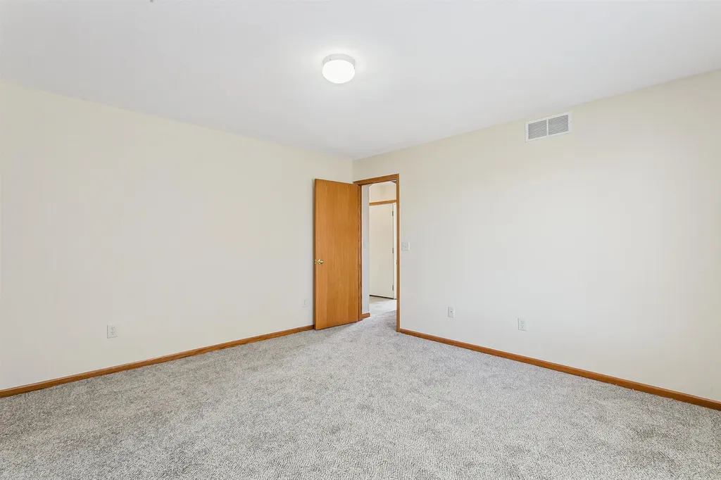 10621 E Fawn Grove Street Wichita KS 67201
