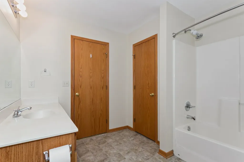 10621 E Fawn Grove Street Wichita KS 67201