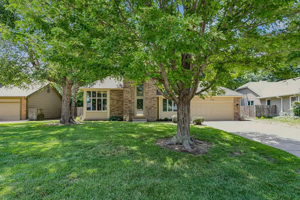 229 N Shefford Street Wichita KS 67212