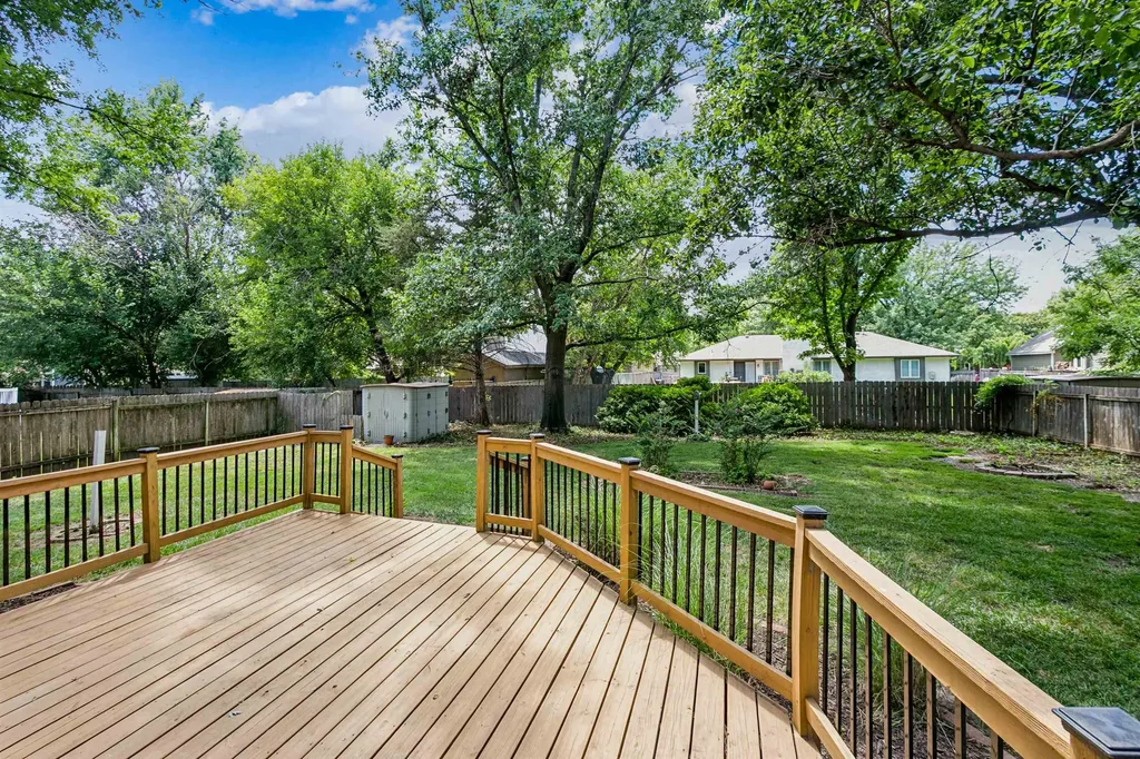 229 N Shefford Street Wichita KS 67212