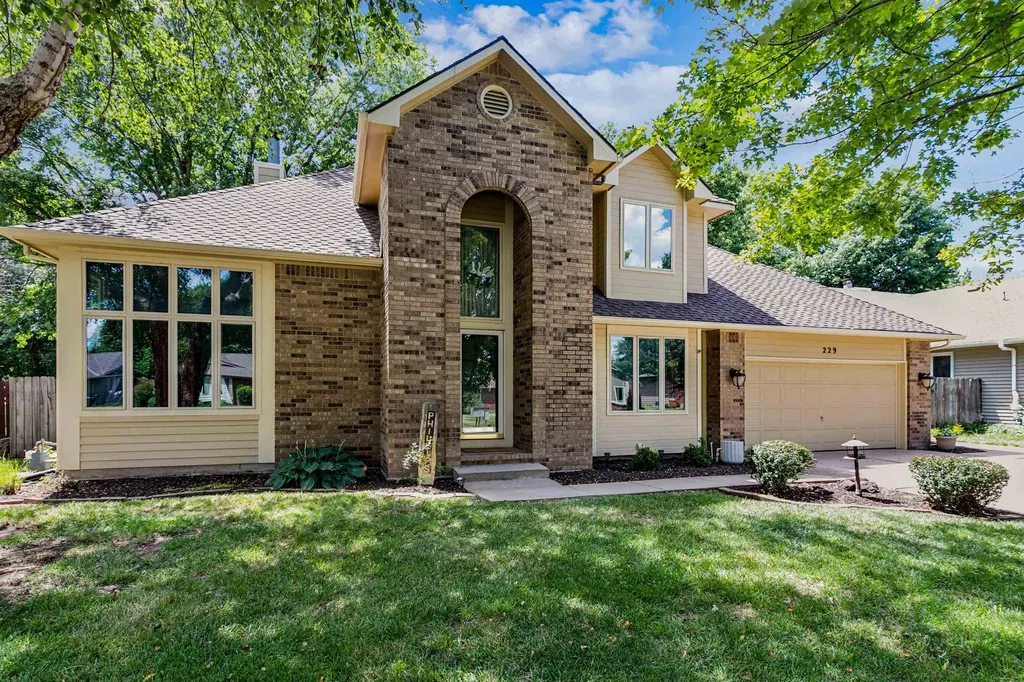 229 N Shefford Street Wichita KS 67212