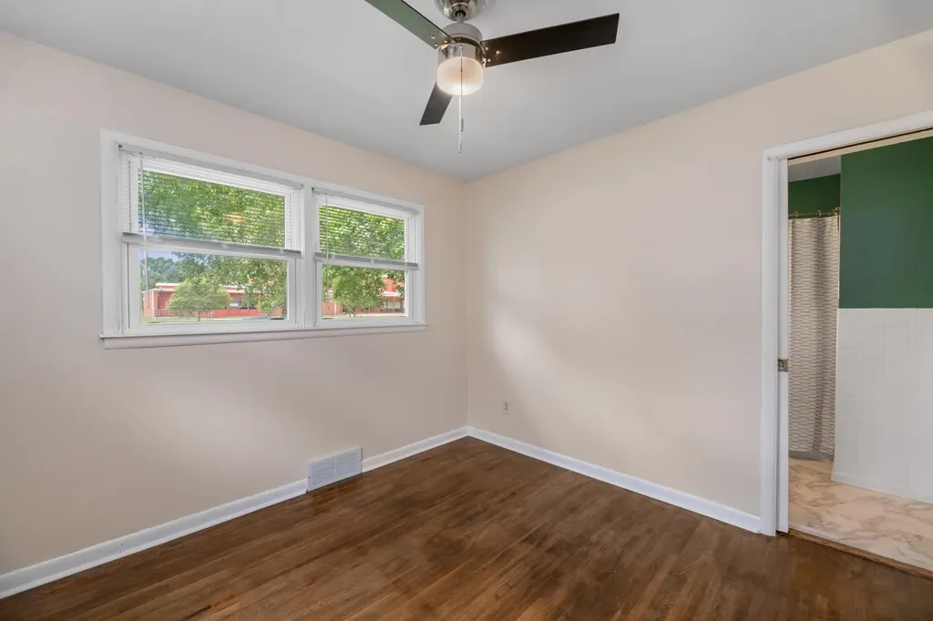 3236 S Bonn Avenue Wichita KS 67217