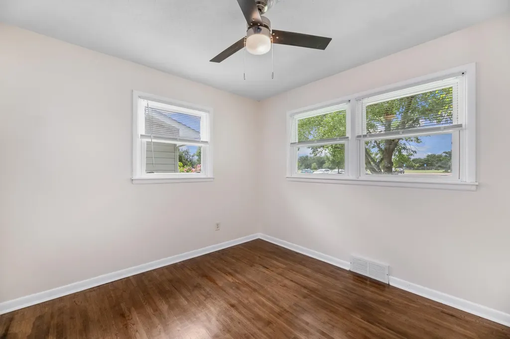 3236 S Bonn Avenue Wichita KS 67217