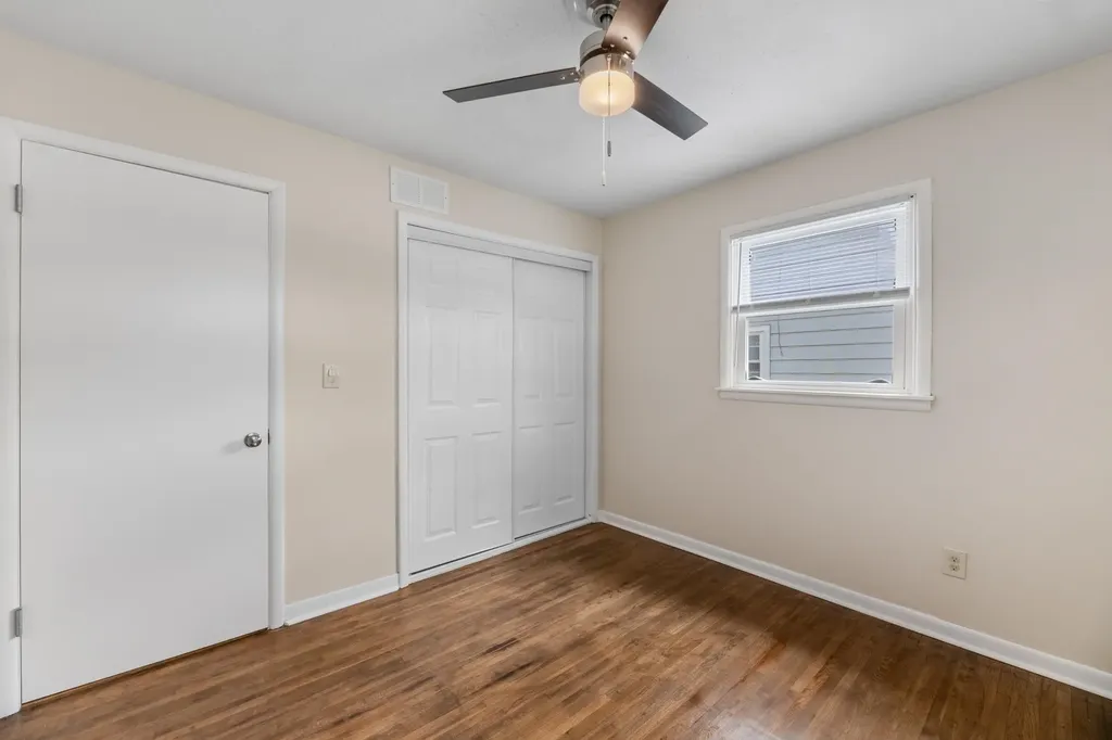 3236 S Bonn Avenue Wichita KS 67217
