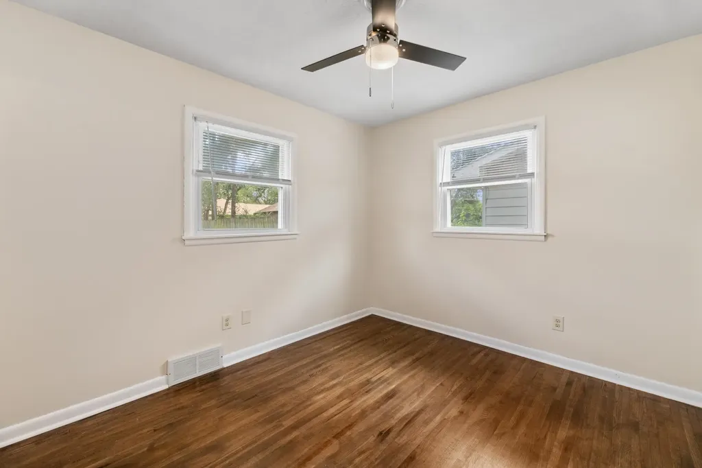 3236 S Bonn Avenue Wichita KS 67217
