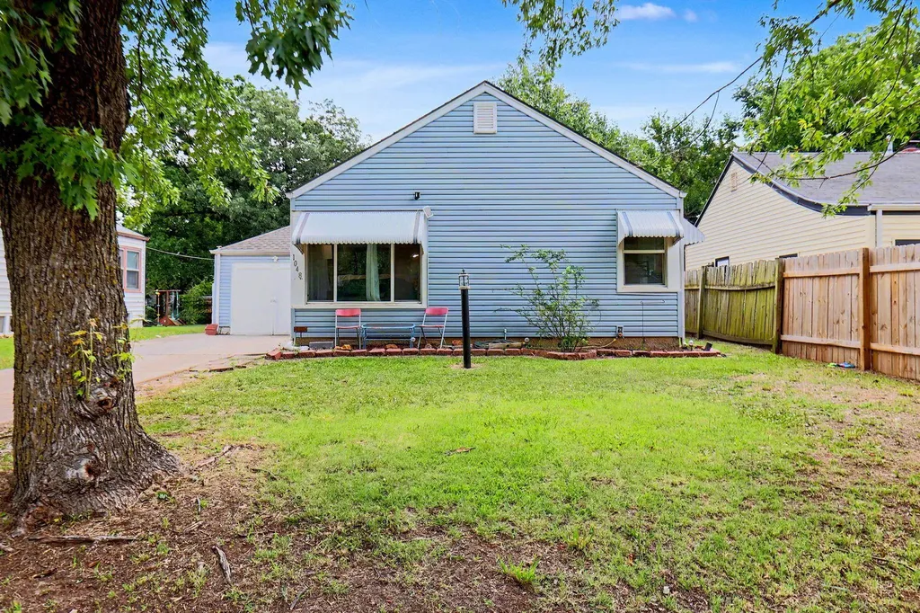 1048 N Pershing Street Wichita KS 67208