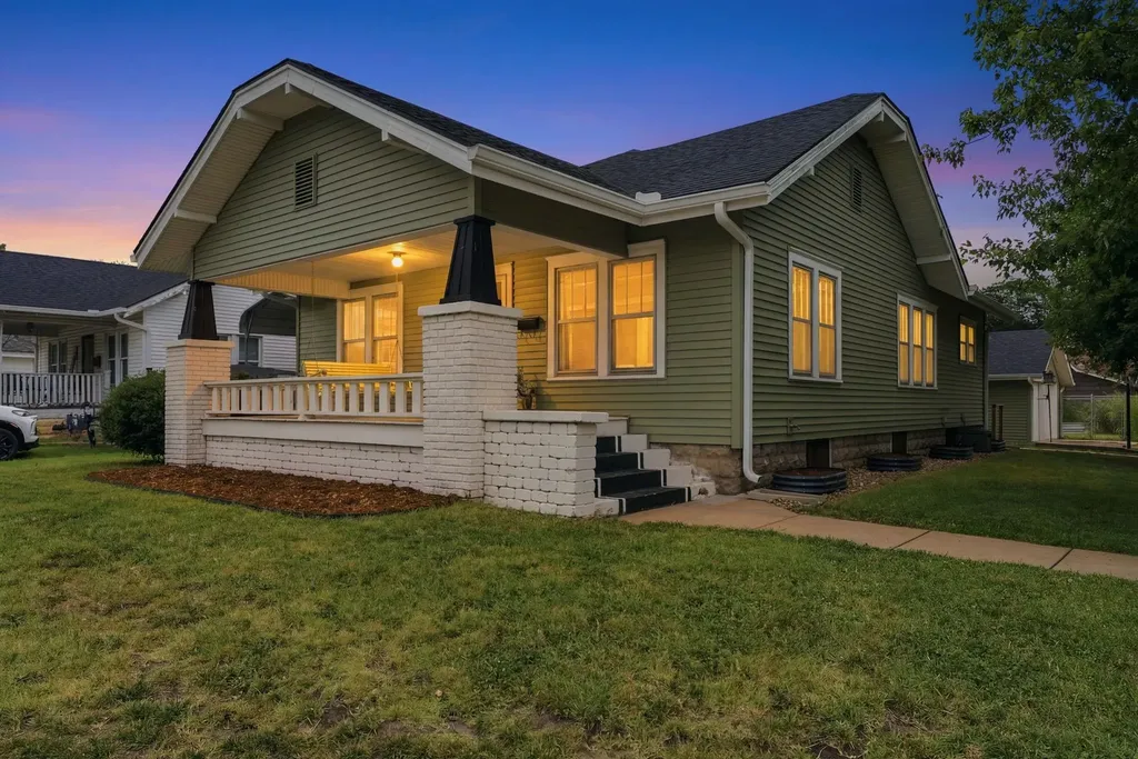 300 N Meridian Avenue Valley Center KS 67147-2505