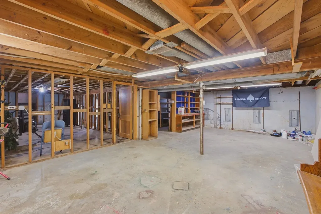 300 N Meridian Avenue Valley Center KS 67147-2505