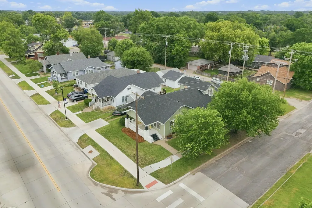 300 N Meridian Avenue Valley Center KS 67147-2505