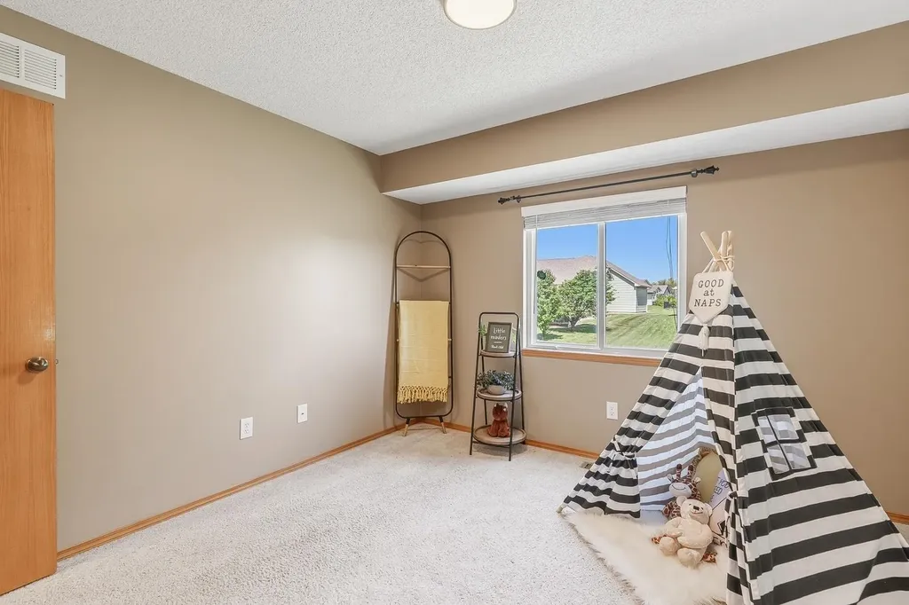 1025 S Glenmoor Street Wichita KS 67207