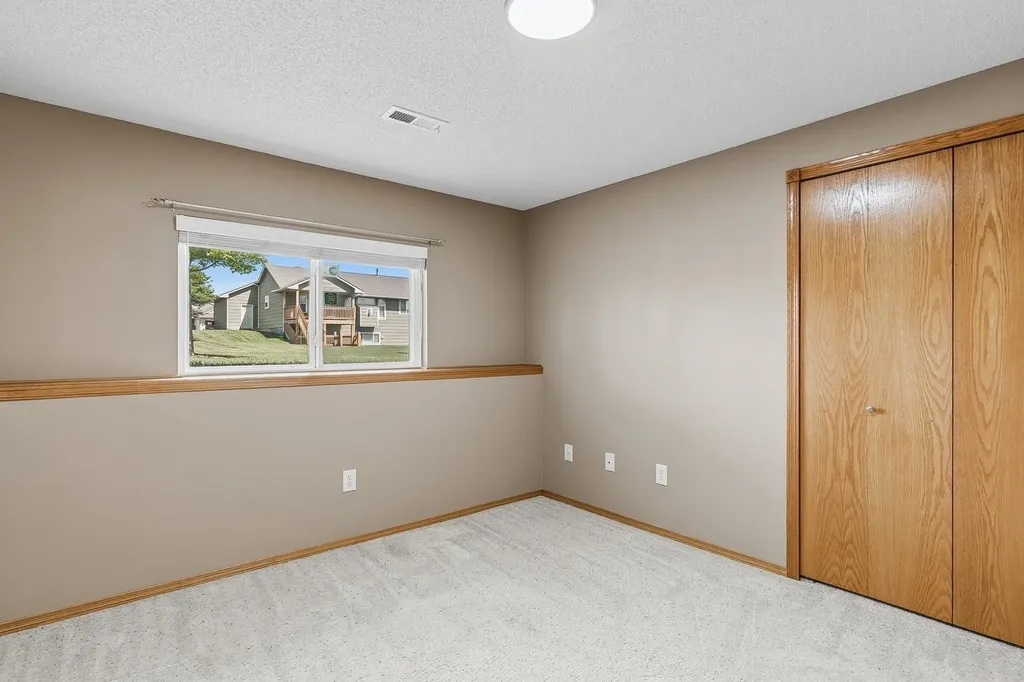 1025 S Glenmoor Street Wichita KS 67207