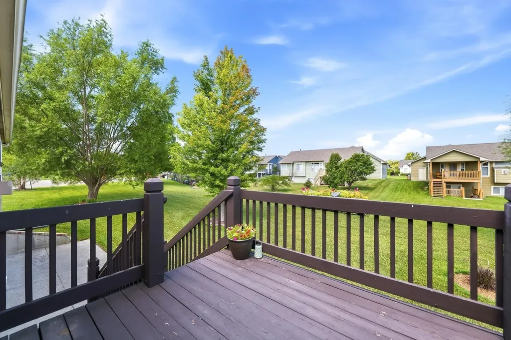 1025 S Glenmoor Street Wichita KS 67207